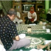 Serap Aspirasi, Anggota DPRD Kuningan dari Partai Golkar  Saw Tresna Septiani saat melakukan reses